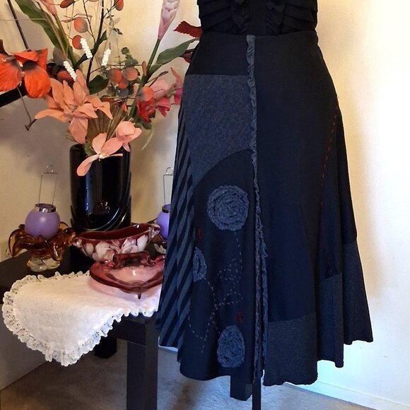 NWT Dolcezza Elegant Black Gray Lined Short Skirt Women's Fall Winter Skirts - Picture 2 of 12